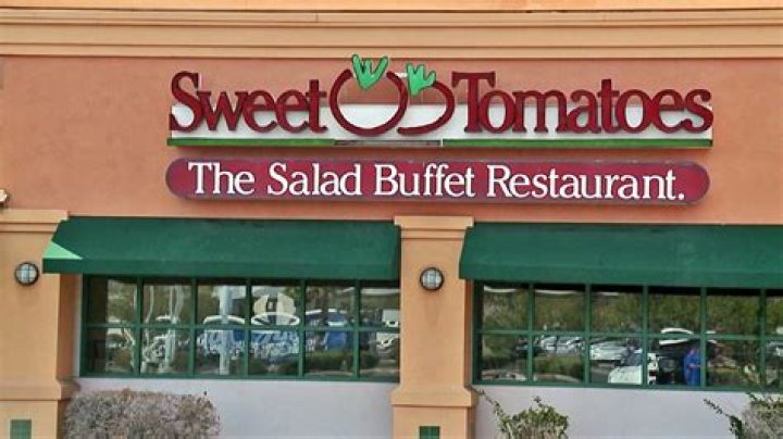 How much is buffet at Sweet Tomatoes?